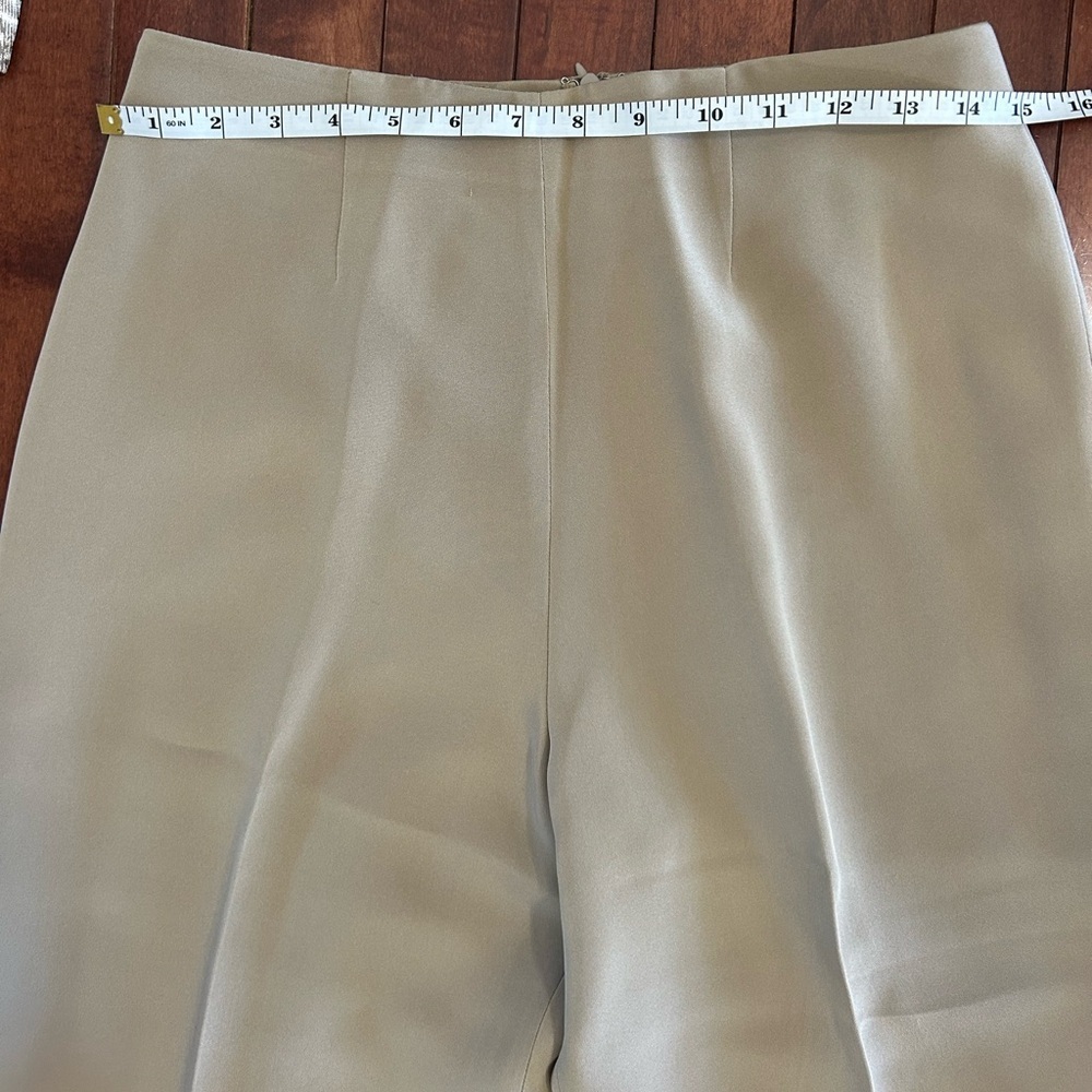 Flores & Flores Women's 100% Silk Beige Three Piece Pantsuit Size 6 - Picture 5 of 15